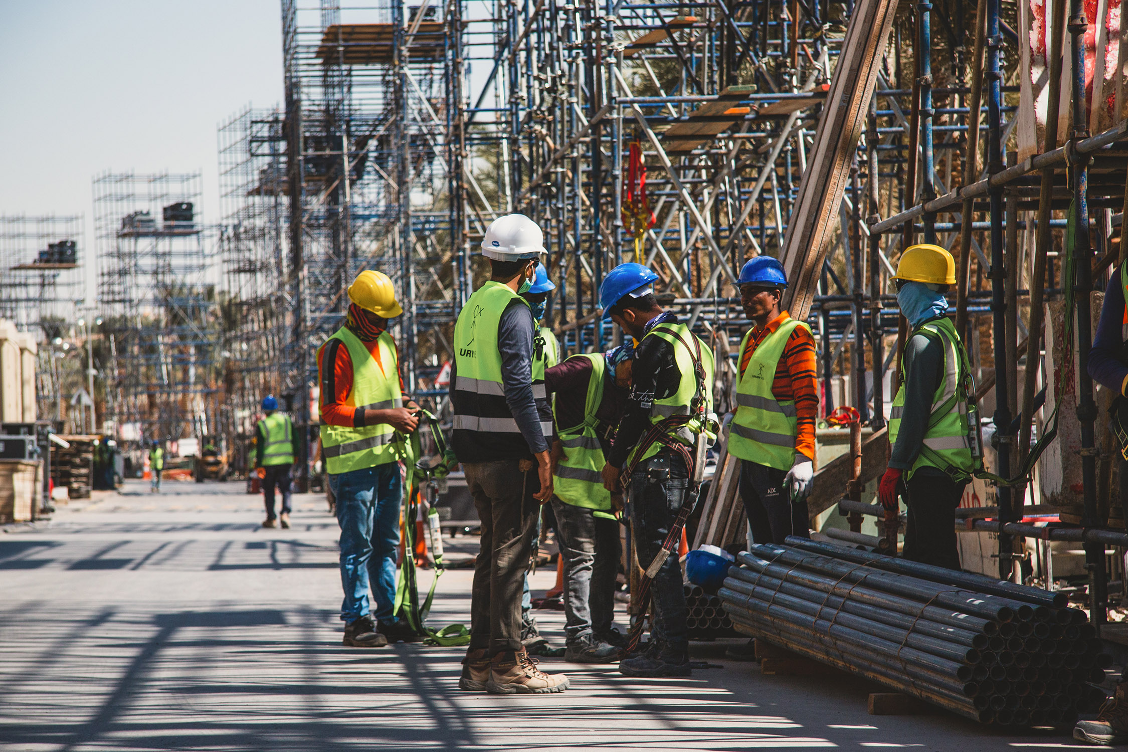 robotnicy przy pracy